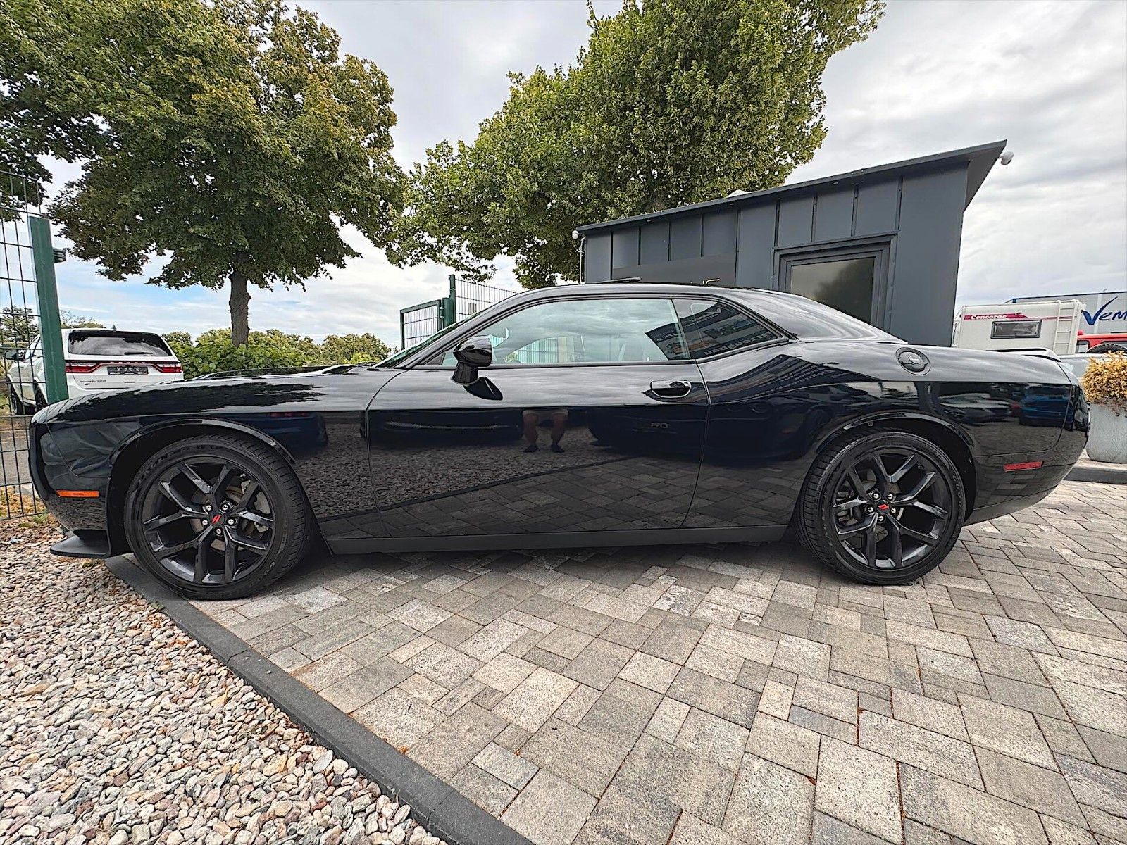 Fahrzeugabbildung Dodge Challenger 5.7 V8 SRT Performance BLACK EDITION
