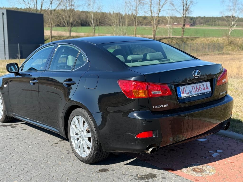 Lexus IS 250