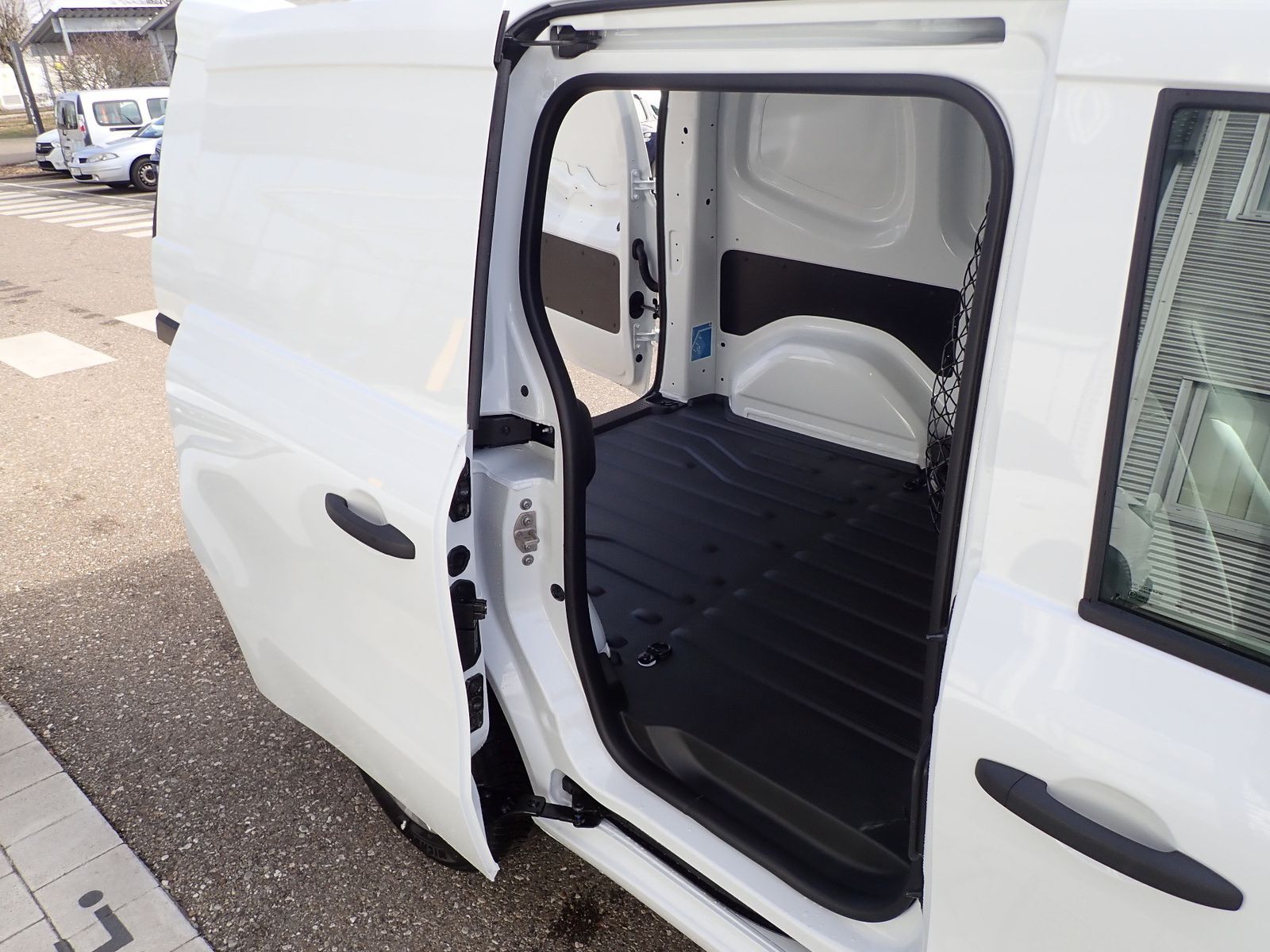 Fahrzeugabbildung Renault Kangoo Rapid Advance L1 Blue dCi 95 MY24