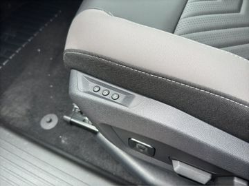 Jeep Compass E- eDCT 1.2 Summit Kam.+KeyLess