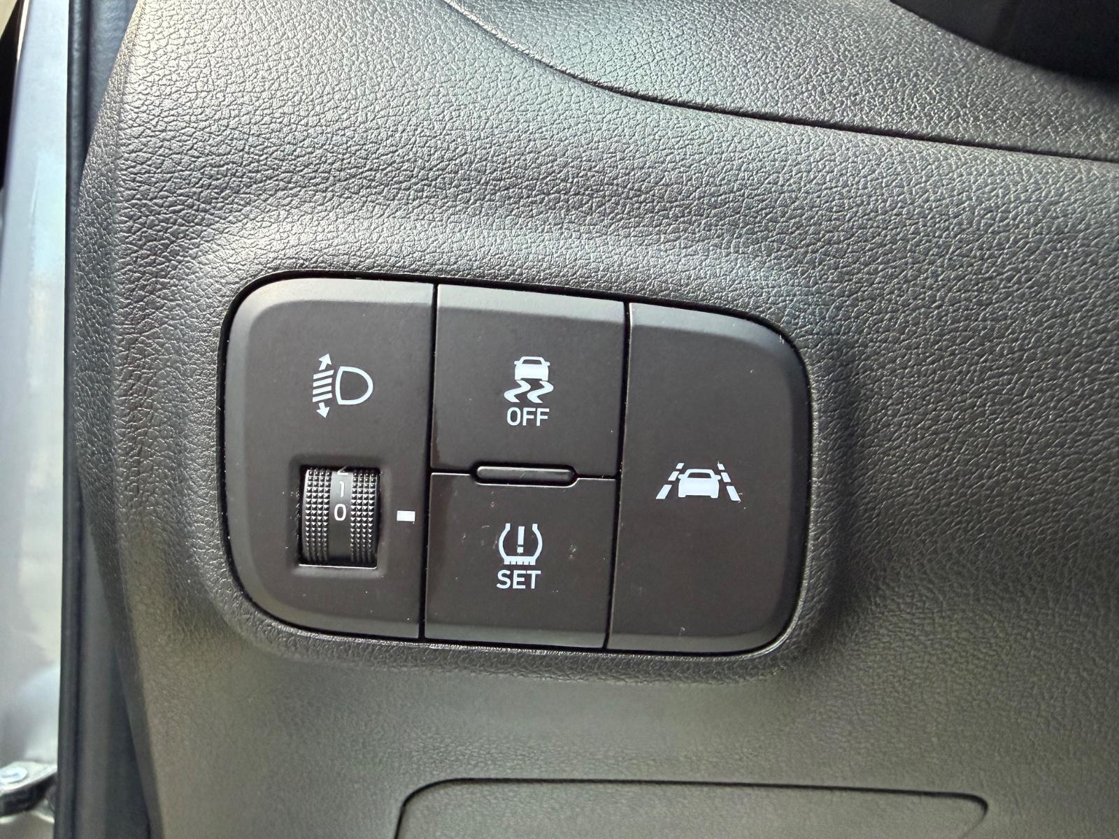 Hyundai i10 1.0 Connect & Go/Apple CarPlay-NAVI/KAMERA