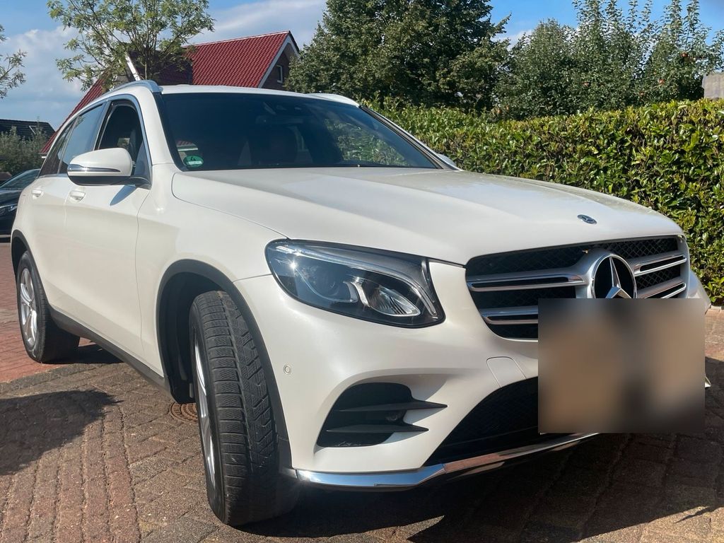 Image of Mercedes-Benz GLC 250
