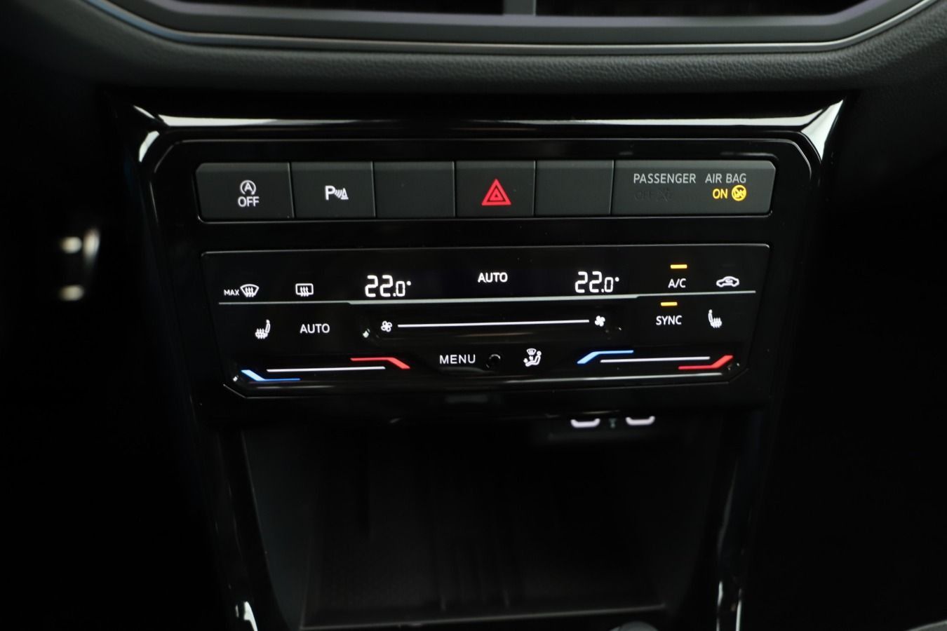 Volkswagen T-Cross - Bild 11