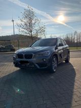 BMW X1 sDrive20i Sport Line Steptronic DCT Sport... - BMW X1: Sdrive 20d