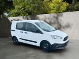 Ford Transit Courier/5 Sitzer/2x Schiebetür/Klima