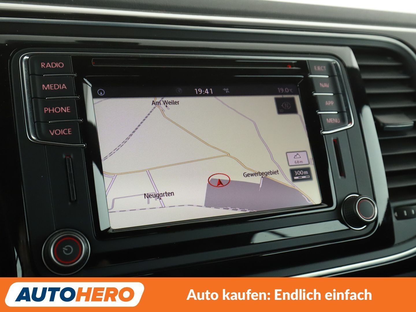 Volkswagen Beetle 1.4 TSI R-Line BMT Aut.*NAV*XENON*TEMPO* foto 21