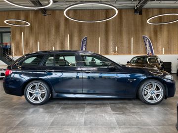 BMW 530 d xDrive *M-PAKET*HUD*AHK*BI-XENON*PANO*STHZ