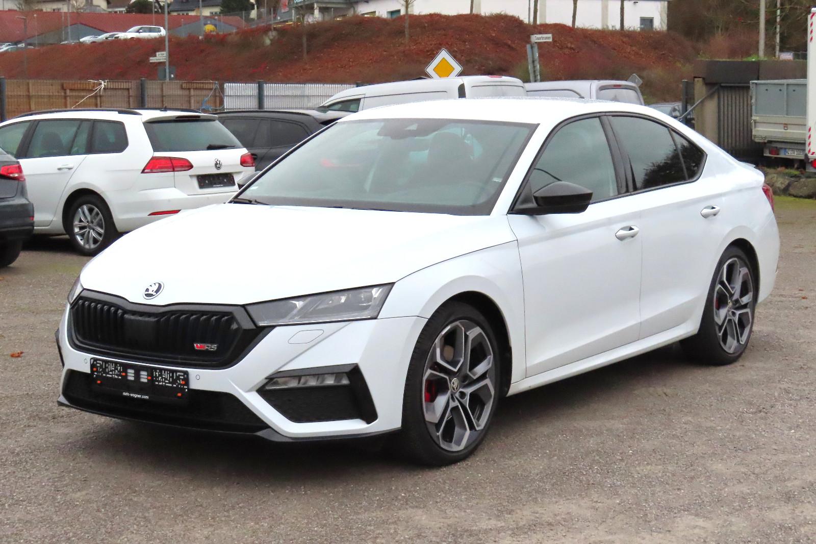 Skoda Octavia RS HeadUp Standheizg 4xSitzheizg CarPlay