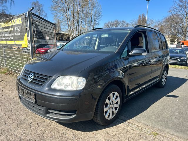 Volkswagen Touran 1.6 Basis