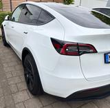 Tesla Model Y SR RWD Weiße Innenausstattung - Tesla MODEL Y SR Gebrauchtwagen