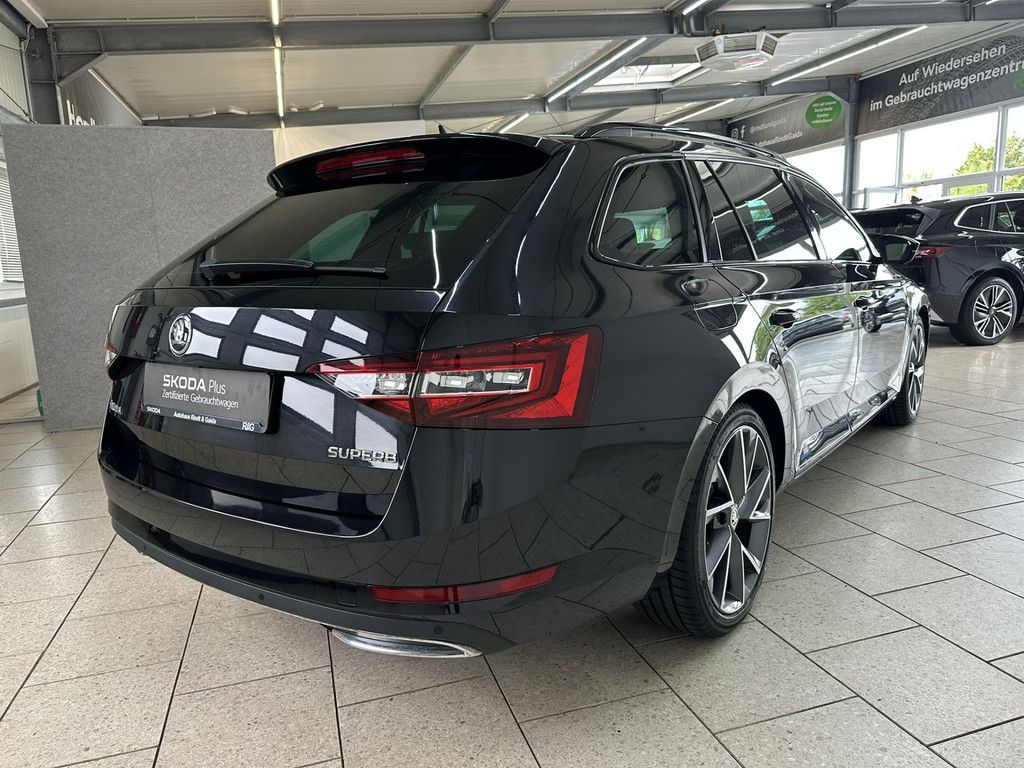 Skoda Superb Combi 2.0 TSI DSG SportLine DCC NAVI PANO foto 7