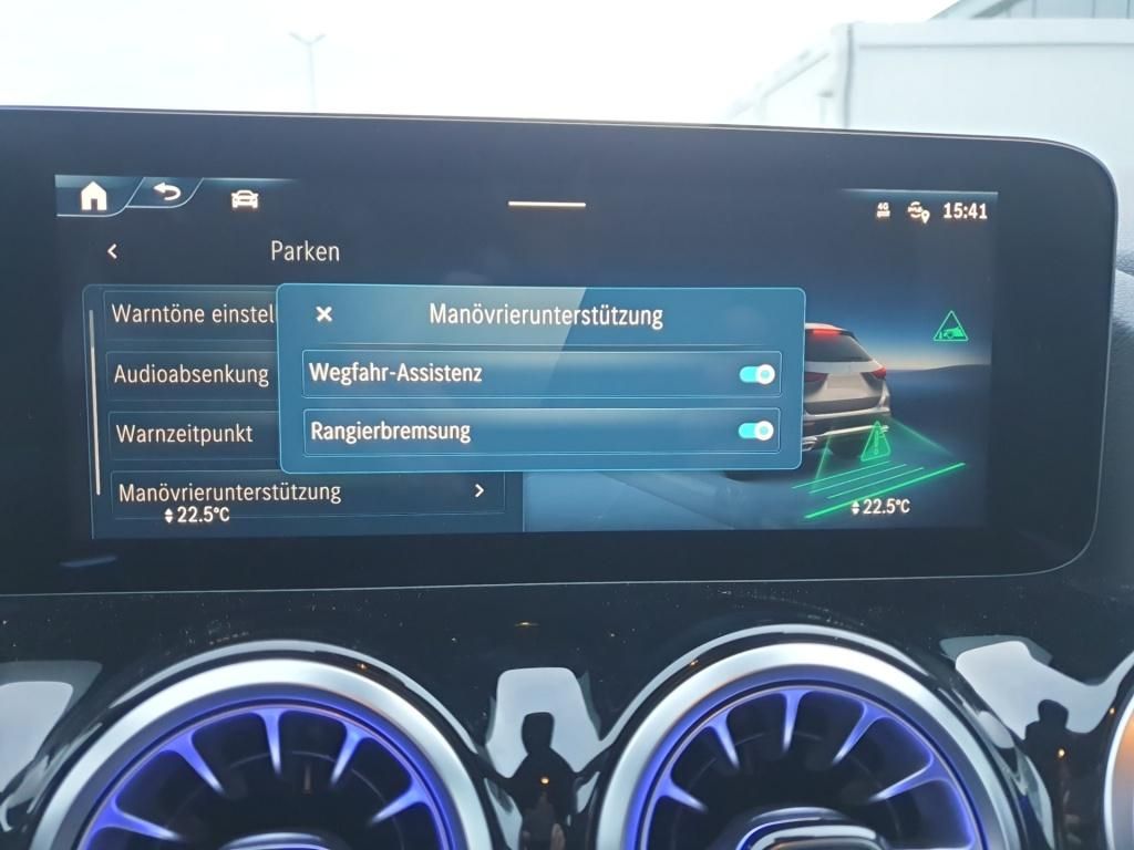 Fahrzeugabbildung Mercedes-Benz GLA 200 AMG Line*Kamera*LED*el. Heckklappe