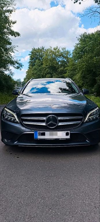 Image of Mercedes-Benz C 220