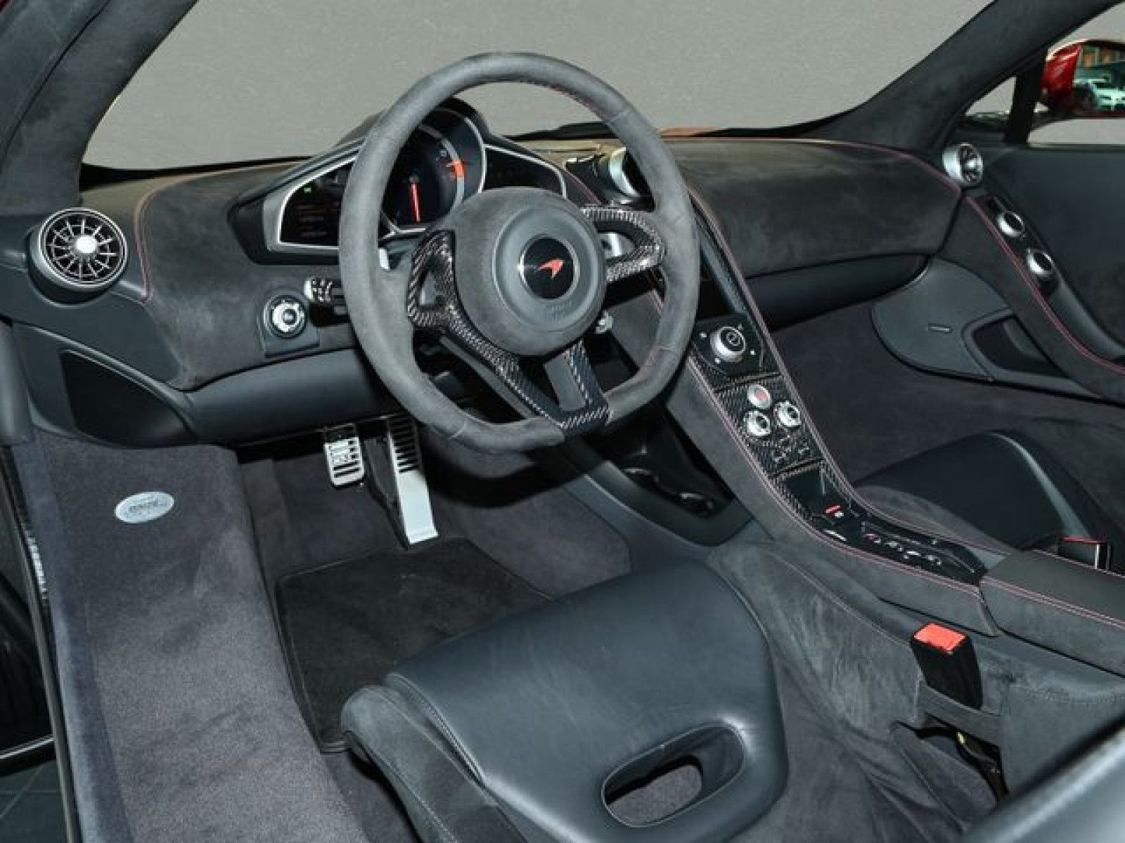Fahrzeugabbildung McLaren 650S Coupe 650S Coupé - Sportabgas|Keramik|Racin