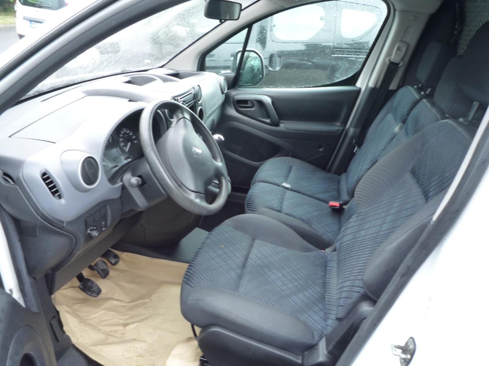 Peugeot Partner L1 Komfort/Klima/Regal/142.000km