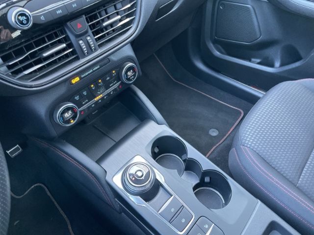 Fahrzeugabbildung Ford Kuga 1.5 EcoBlue ST-Line Autom. AHK, Navi,
