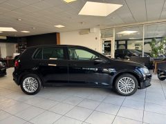 VW Golf VII 1.4 TSI Cup BMT/NAVI/SHZ/AHK/STANDHEIZU