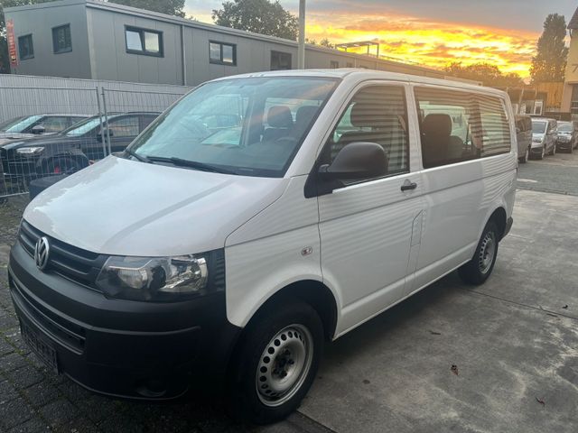 Volkswagen T5 Transporter 5 Sitzer Top Zustand AHK