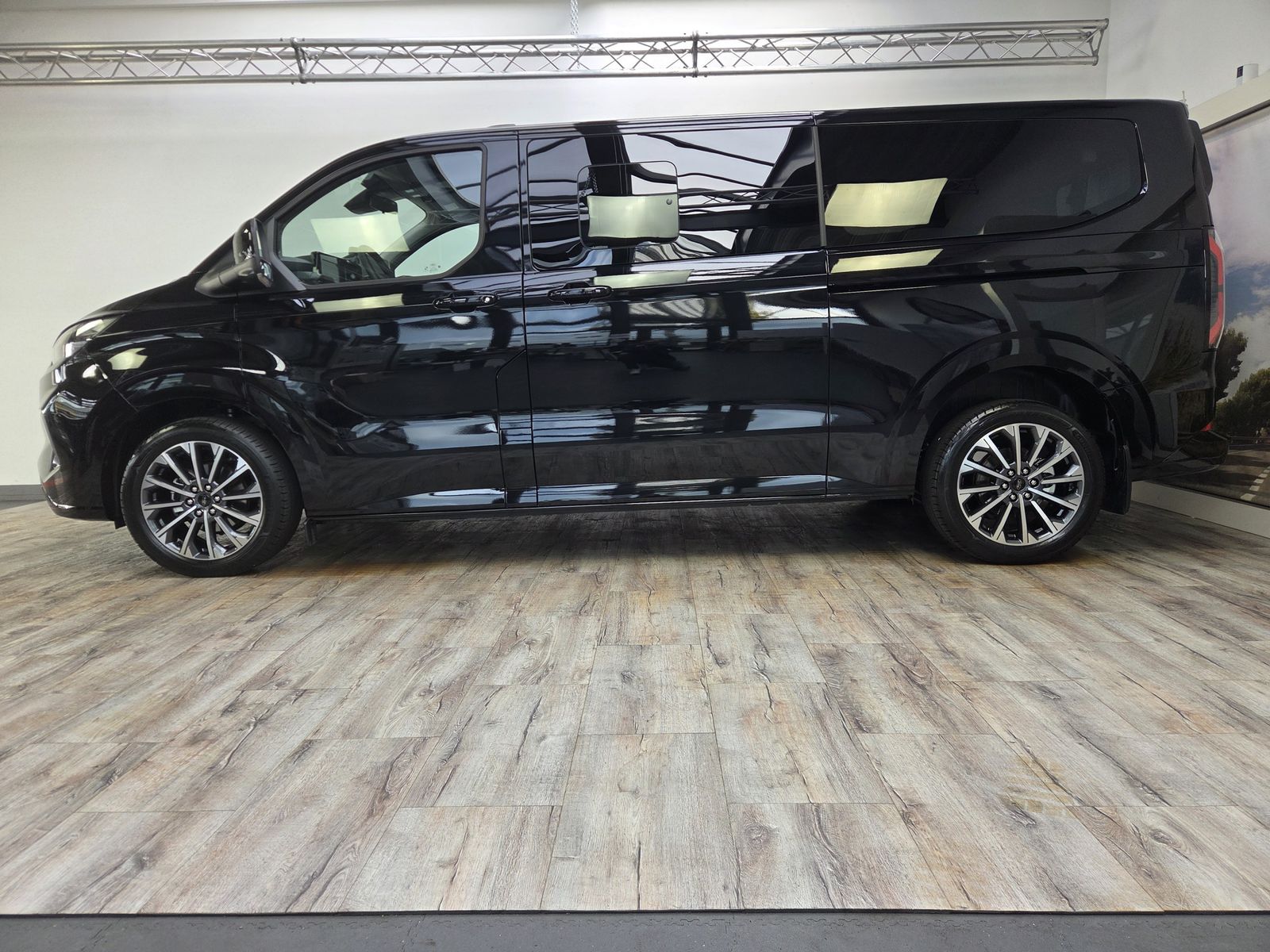 Ford Tourneo Custom 320 L2 Titanium X ACC 360° Navi imagem 3