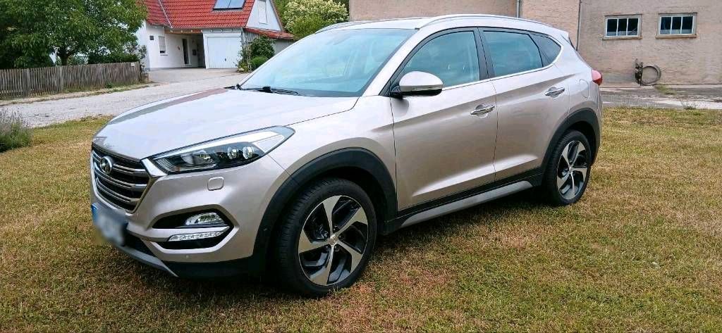 Image of Hyundai TUCSON
