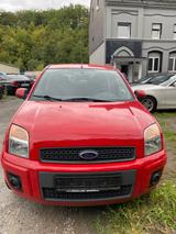 Ford Fusion Trend - Ford Fusion: Trend