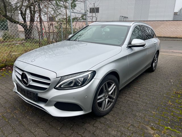 Mercedes-Benz C 180 T CGI Avantgarde*LED*Navi*AHK*Tempomat*