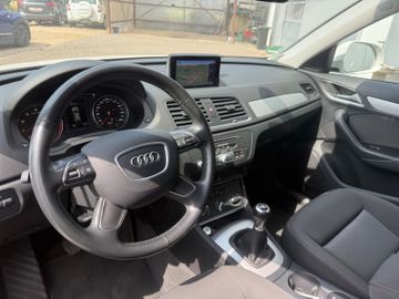 Audi Q3 - 11