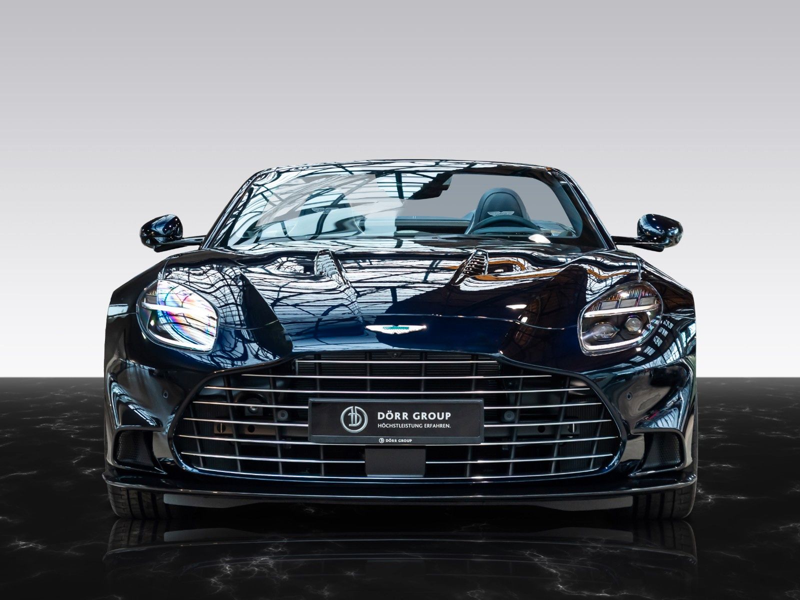 Aston Martin Vanquish Volante | Carbon Interior imagem 3