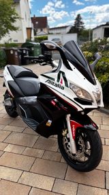 Aprilia SRV 850 i.e Alitalia Edition - KICKSTARTER