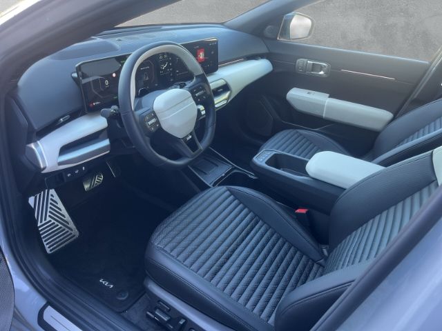 Fahrzeugabbildung Kia EV4 81,4 kWh GT-LINE *PANORAMADACH*DRIVEWISE-PAR