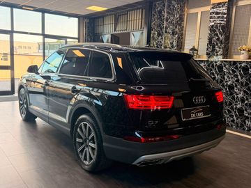 Audi Q7 - 4