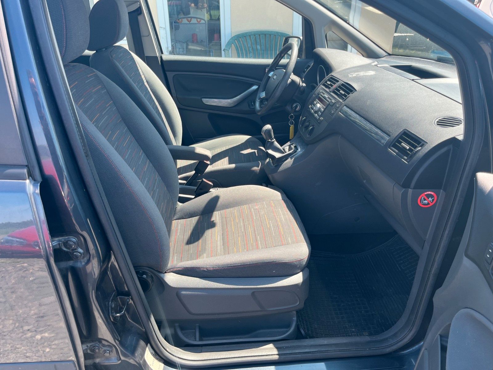 Fahrzeugabbildung Ford C-MAX 1.6 Style Klima TÜV 03/2026 AllWetter AHK