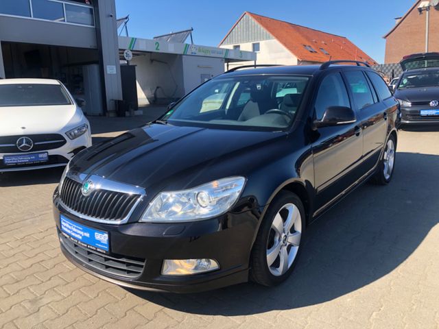 Skoda Octavia Combi SportEdition*XENON*STEUERKETTE NEU