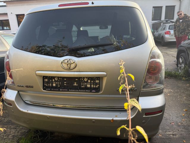 Toyota Corolla Verso  1.8 Edition