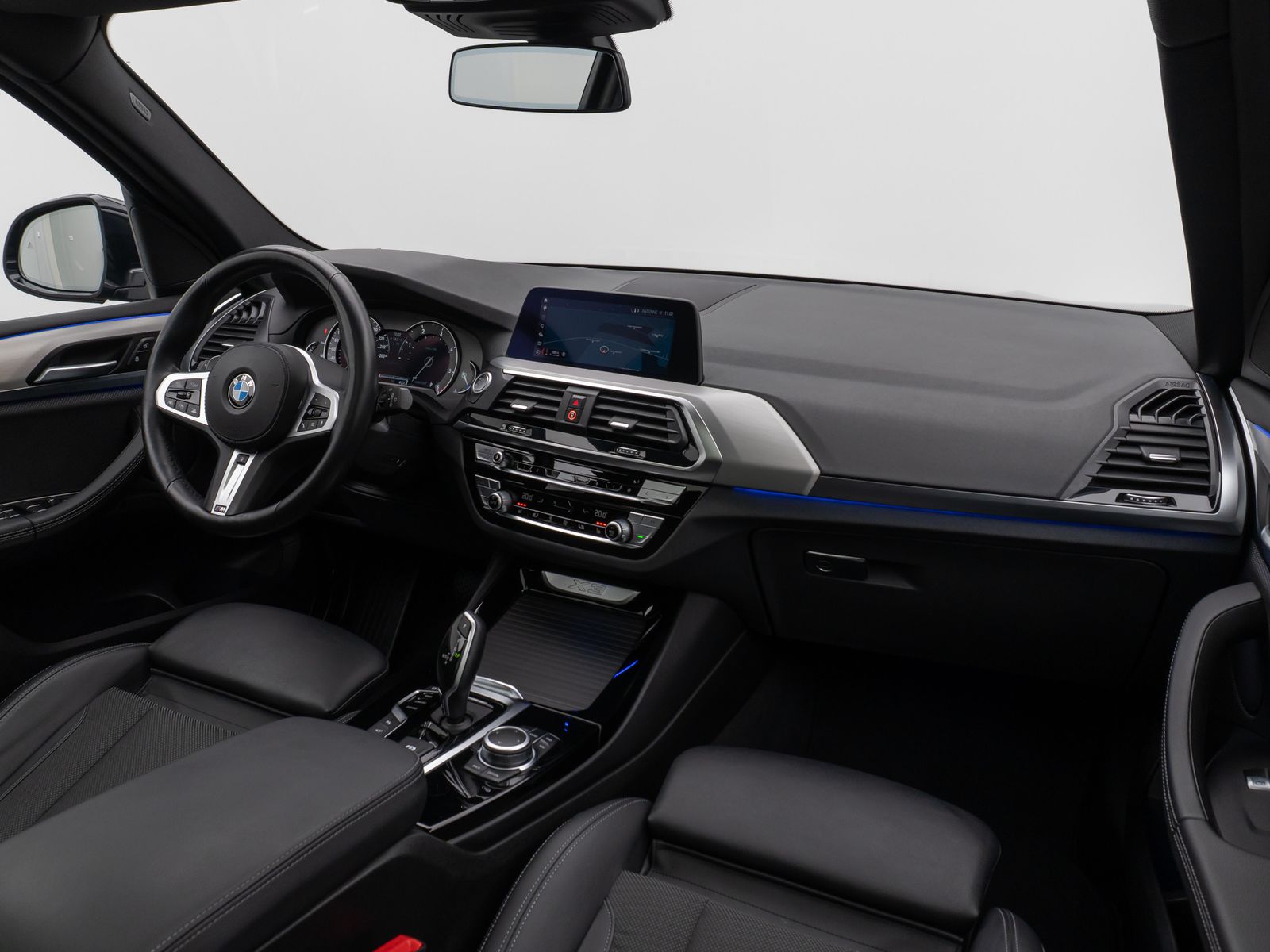 Fahrzeugabbildung BMW X3 xD20d xLine Panorama 360°DAB HiFi AHK Komfort