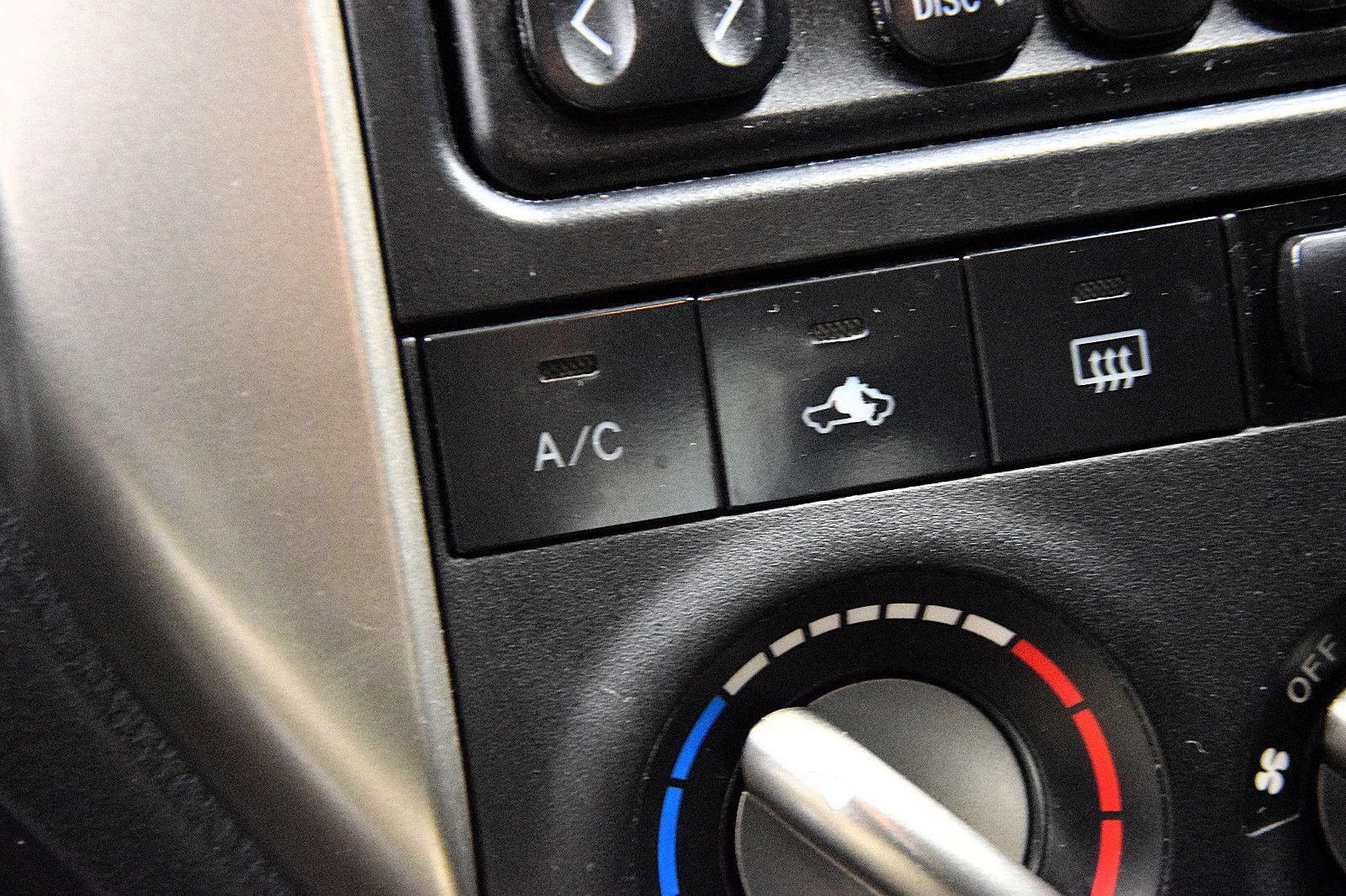 Fahrzeugabbildung Toyota RAV4 1.8 Edition Klimaanlage           *1. HAND*