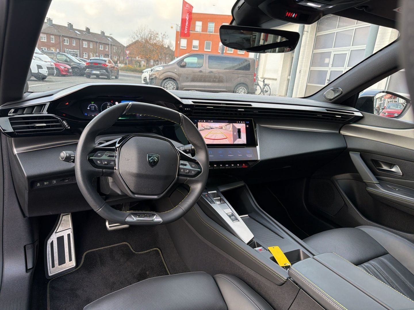 Fahrzeugabbildung Peugeot 308 GT Pack Hybrid 180 AHK-abn. El. Pano Navi