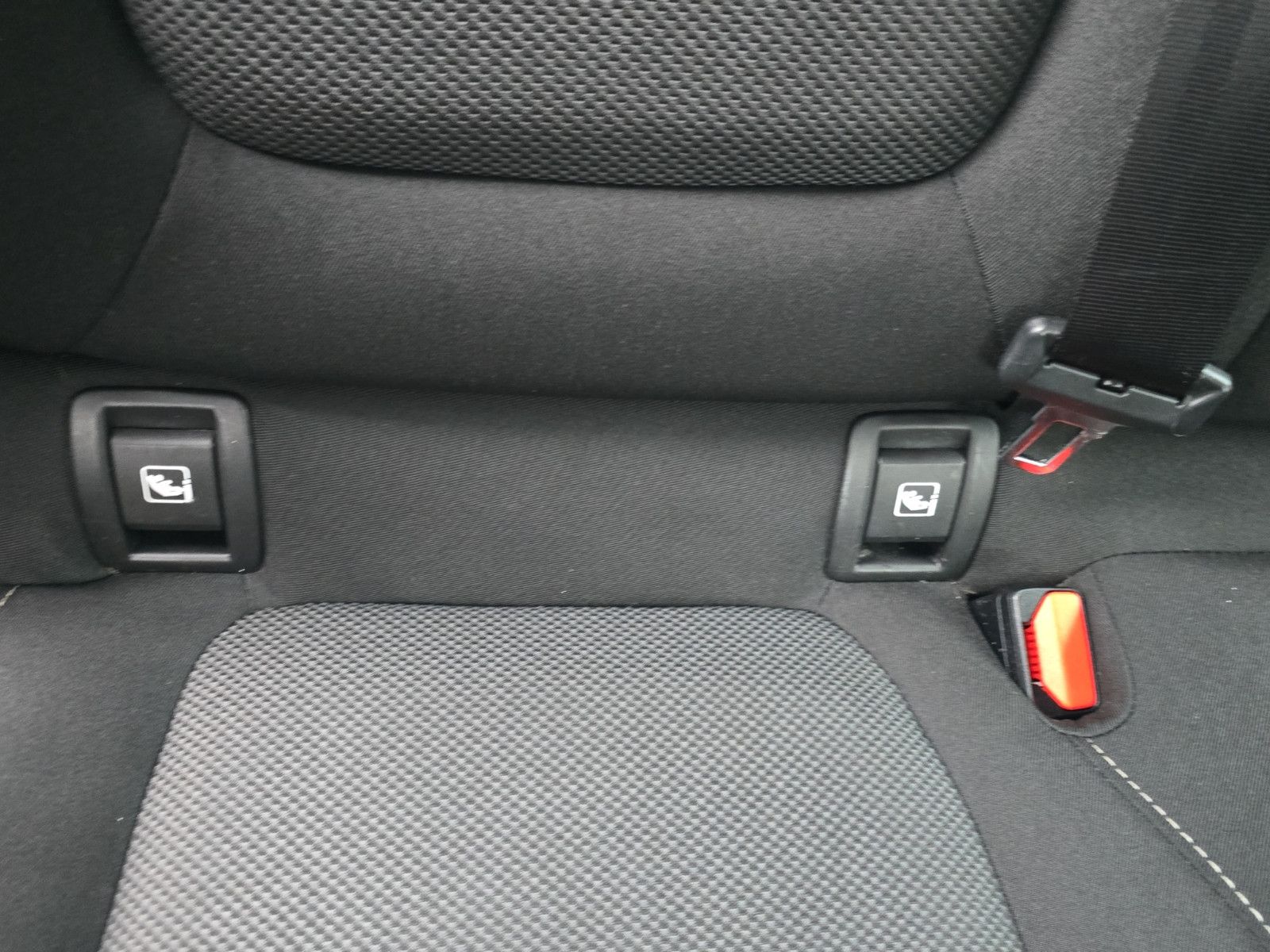Fahrzeugabbildung Renault Megane IV Play NAVI+PDC+SHZ AUS 1.HAND