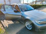 Andere BMW Touring Kombi Facelift 3er Benzin | TOP - Andere in Duisburg