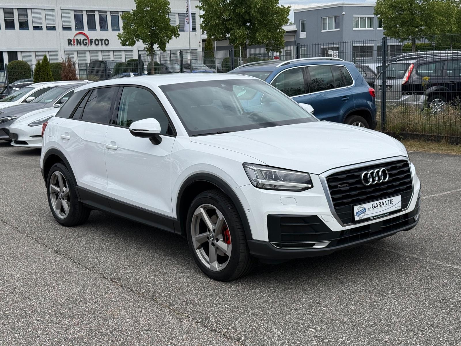 Audi Q2 2,0TDI quattro*KAMERA*ACC*VIRTUAL*8xALUFELGEN