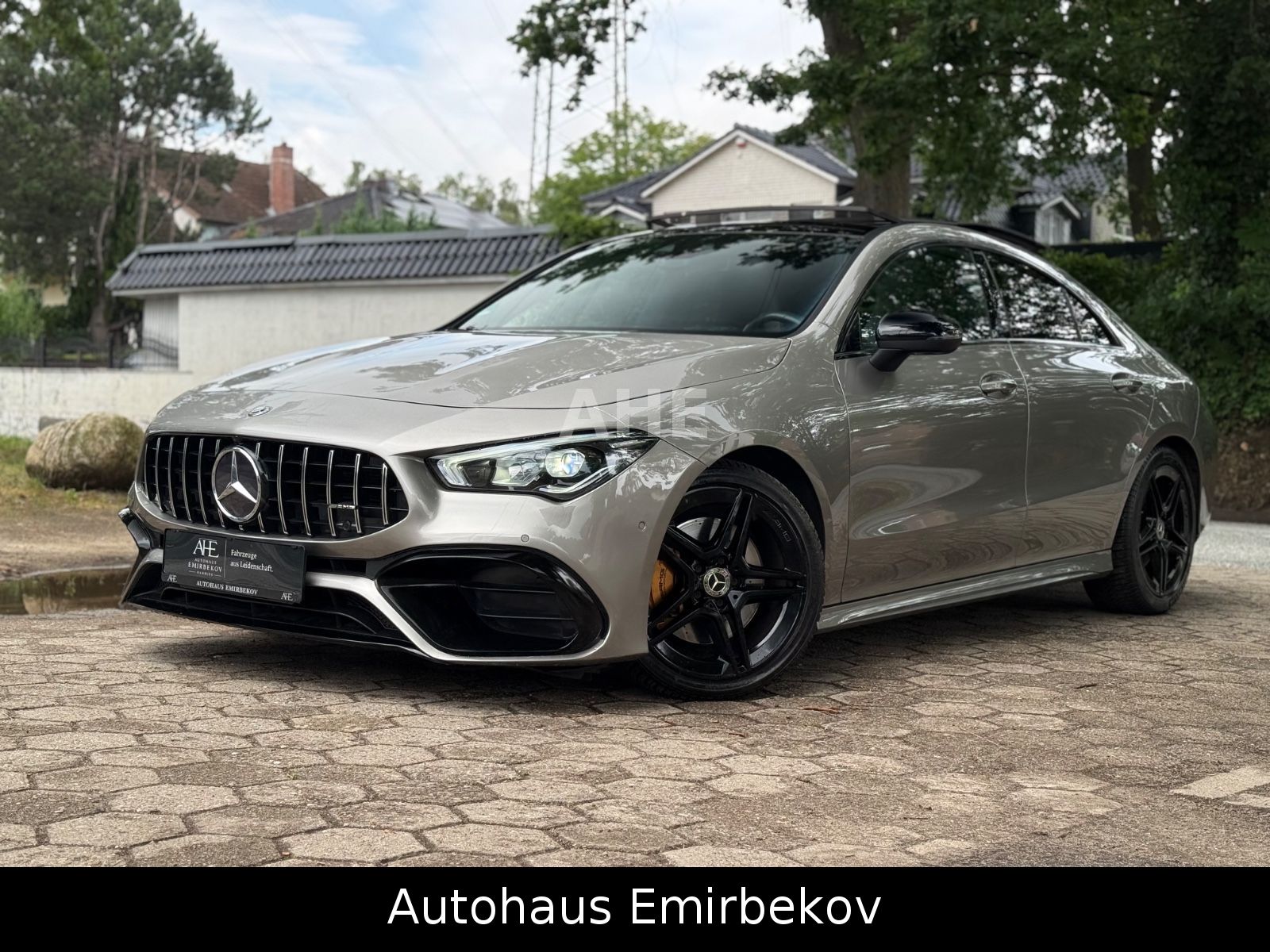MERCEDES-BENZ CLA 200 AMG Panorama/Wide/Totwink/Ambient/Kamera