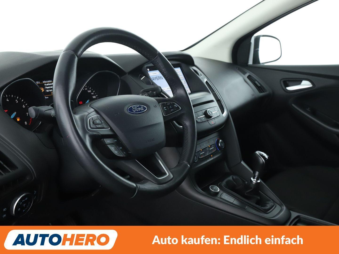 Ford Focus 1.0 EcoBoost Business*NAVI*TEMPO*PDC*SHZ*
