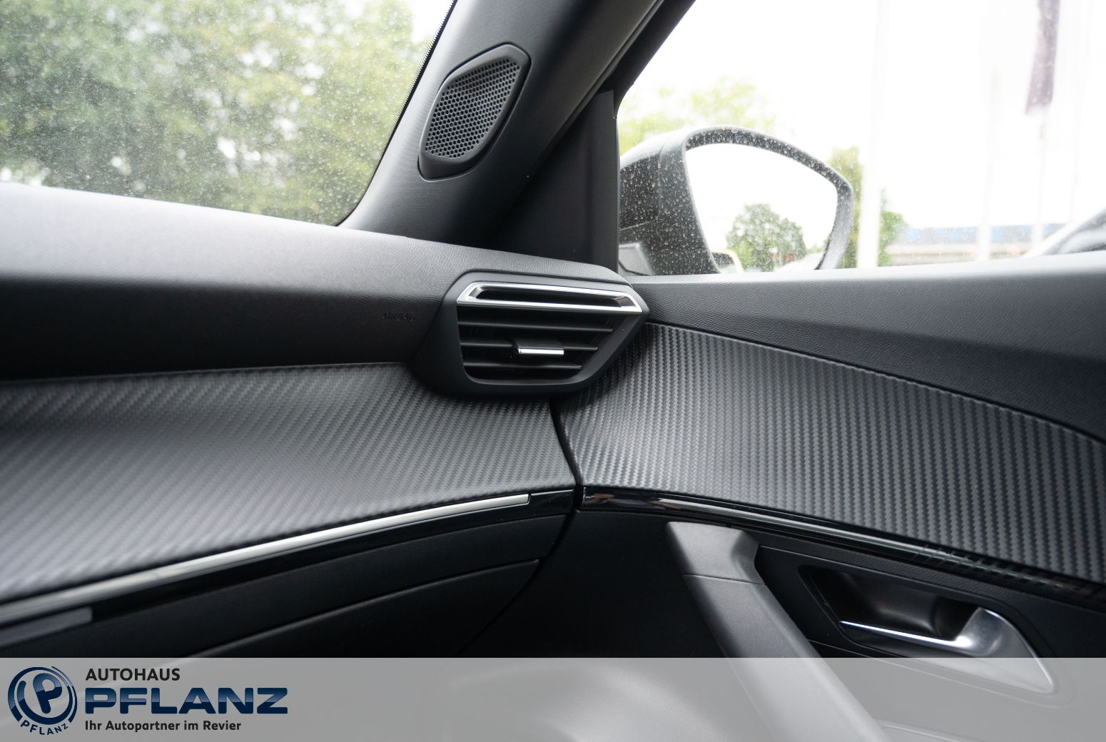 Peugeot 2008 - Bild 11