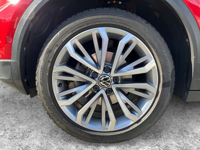 Fahrzeugabbildung Volkswagen T-Roc Cabriolet Style 1.5 l TSI OPF