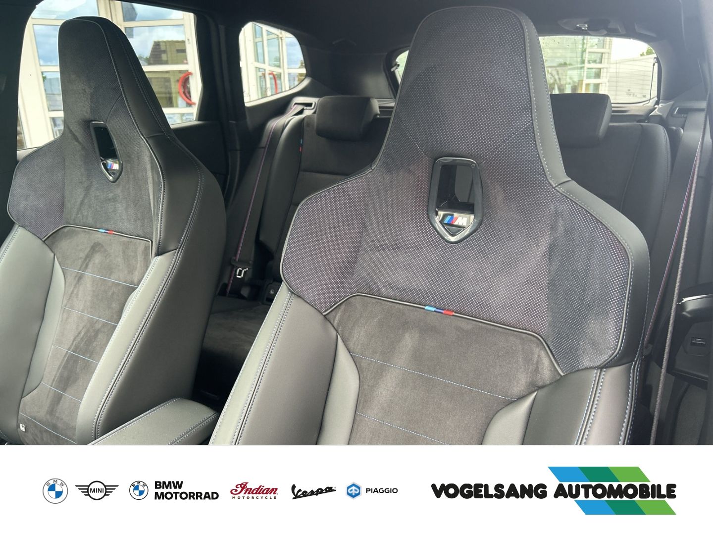 Fahrzeugabbildung BMW X1 M35i xDrive M Sport Pro Innovationspaket Pano