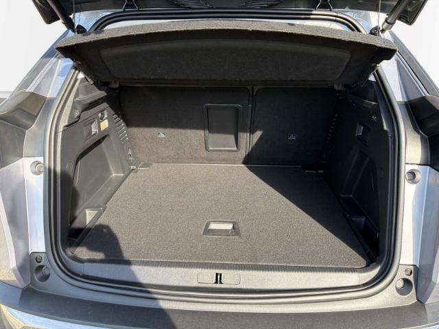 Peugeot 3008 Allure Rückfahrk. Massage Focal Sounds. Sit