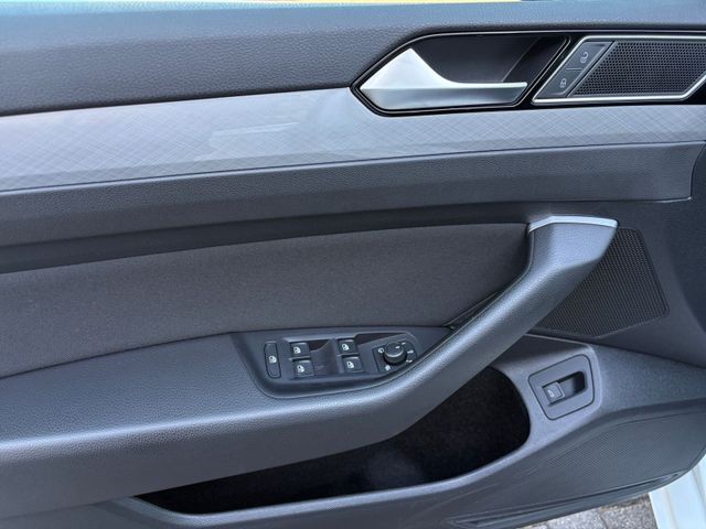 Passat Variant 2.0 TDI DSG LED+DCP+KAMERA+PDC+AC