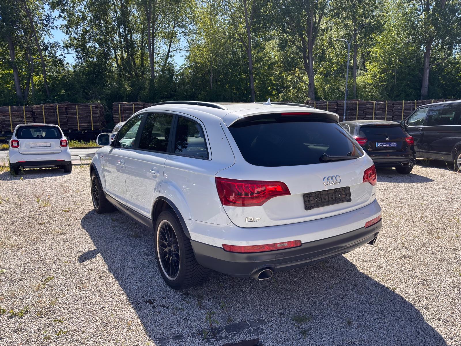 Audi Q7 3.0 TDI quattro Standheizung 7 Sitze S Line