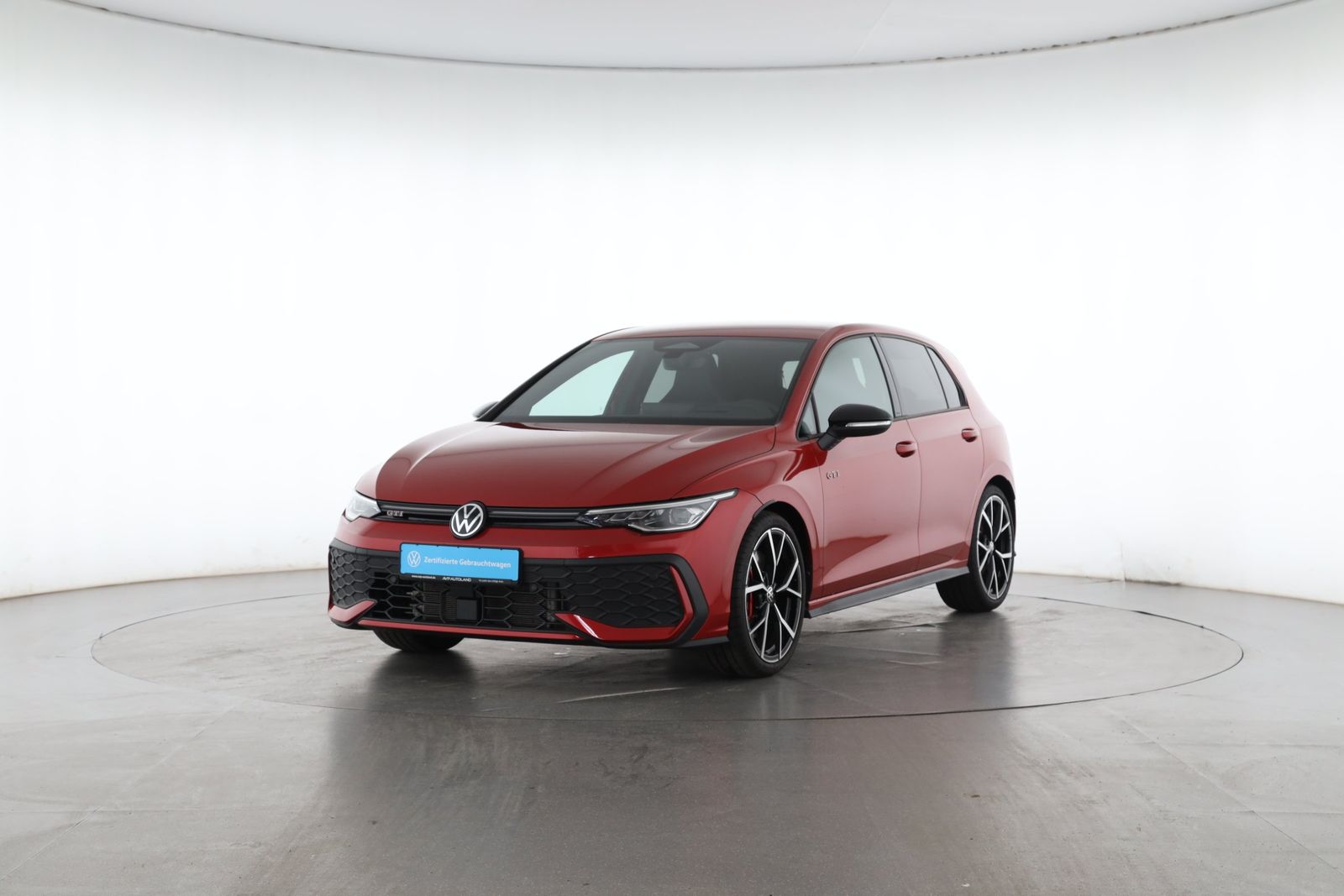 Volkswagen Golf VIII GTI 2.0 TSI DSG NAVI LED 19 foto 2