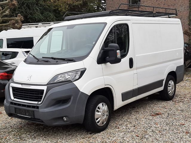 Peugeot Boxer Kasten 330 L1H1 Komfort*Navi*KLIMA*AHK